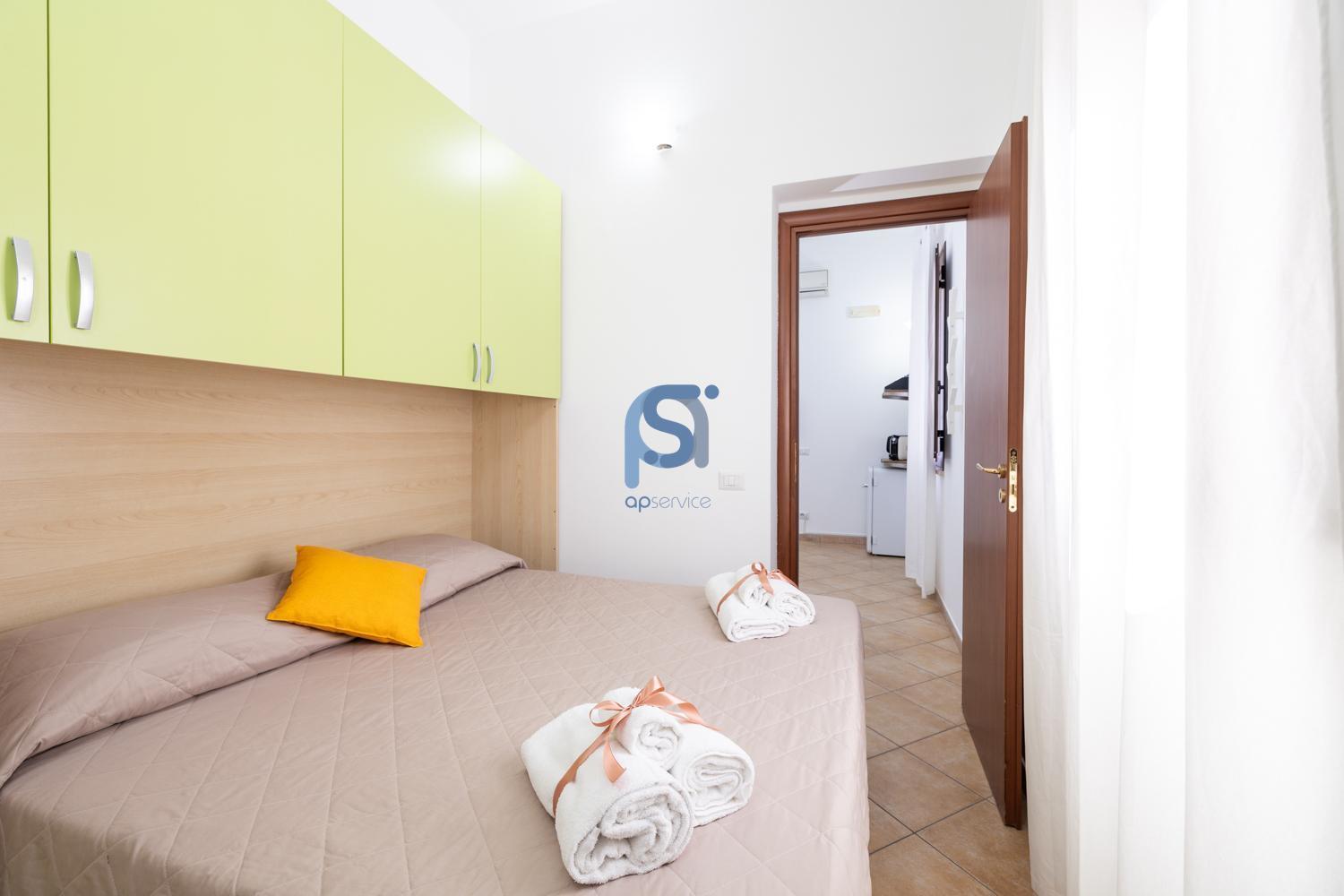 Ni Ni Apartments เชฟาลู ภายนอก รูปภาพ