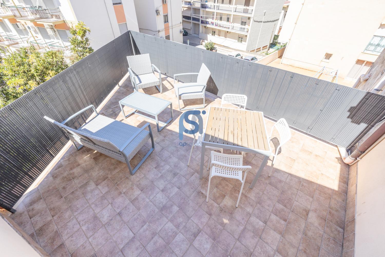 Ni Ni Apartments เชฟาลู ภายนอก รูปภาพ